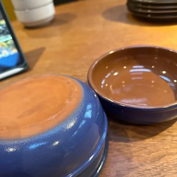 Stack of Deep Blue Bowls - Picture 3 of 3